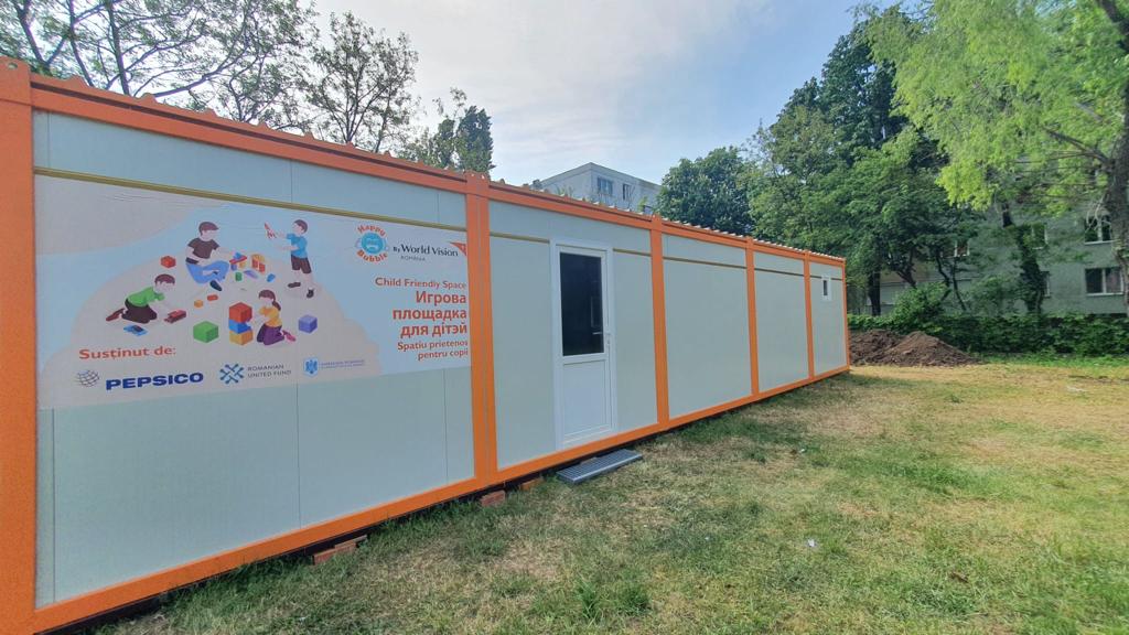 World Vision: Doar 5% dintre copiii ucraineni care s-au refugiat în România sunt înscriși la școală