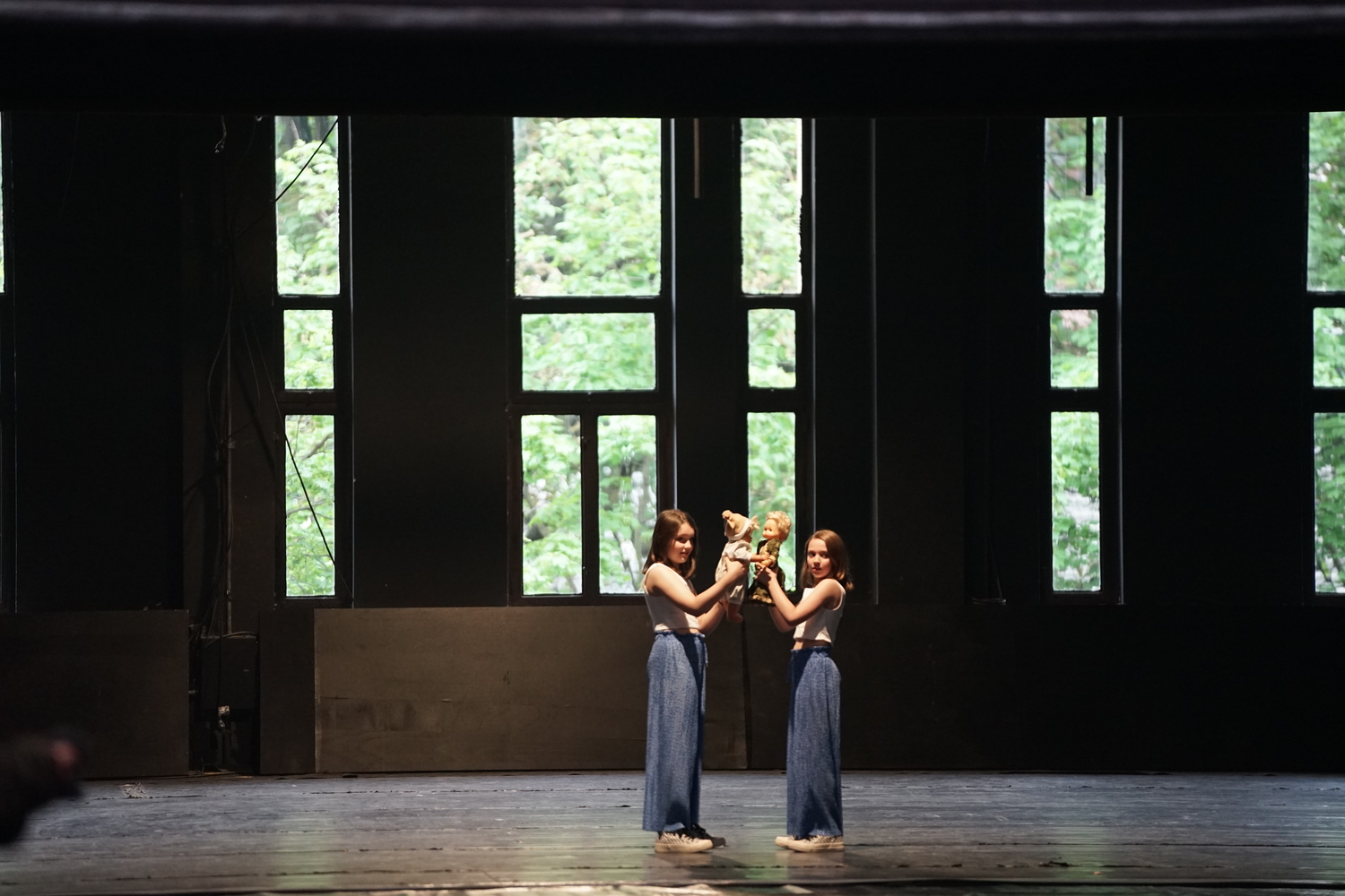 Declan Donnellan și Nick Ormerod, fondatorii celebrei companii Cheek by Jowl, montează pentru prima ...