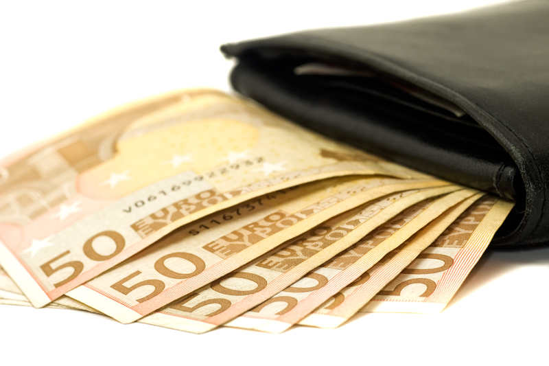 Salario: Cât câștigă angajații din turism