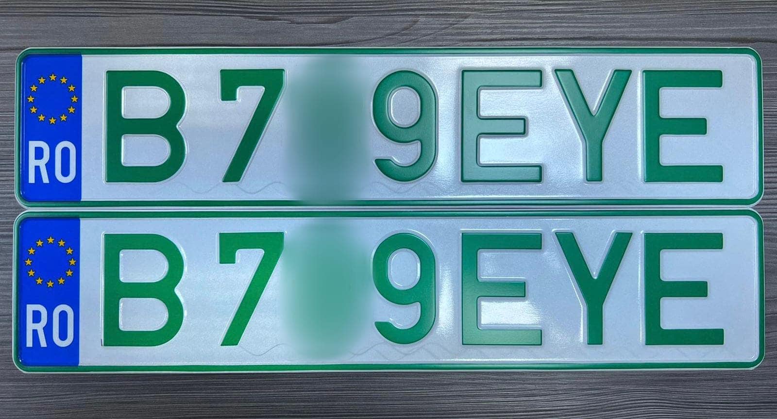 Primele numere verzi au început să fie emise pentru mașinile electrice