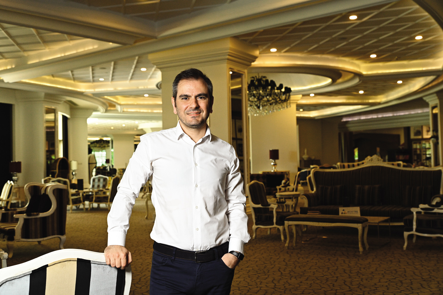 Hasan Sinay Delphin Imperial
