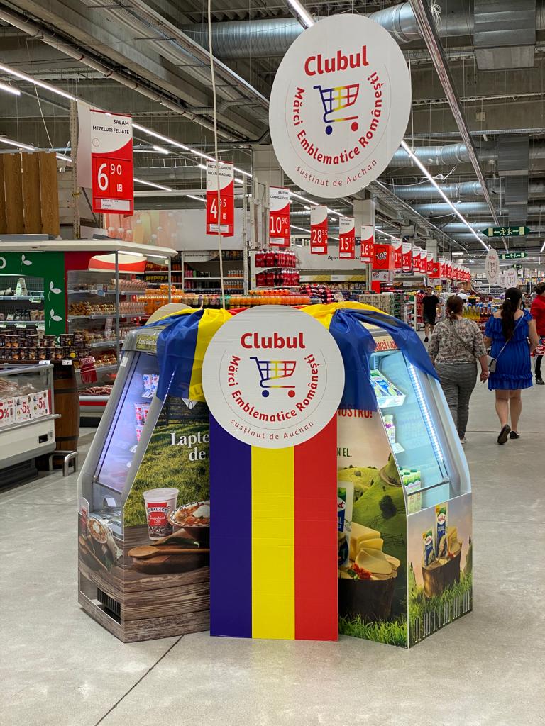 Auchan România marchează Ziua Drapelului Național cu o nouă acțiune dedicată Clubului Mărci Emblematice Românești