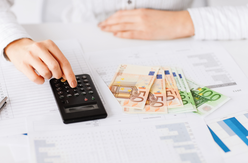 Trei sferturi dintre companii și-au majorat bugetele pentru salarii în 2022