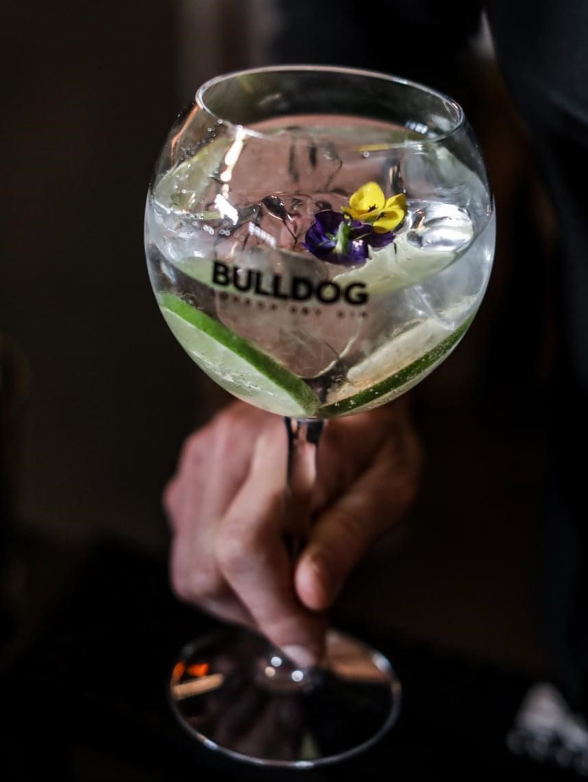 Bulldog Tonic Twist