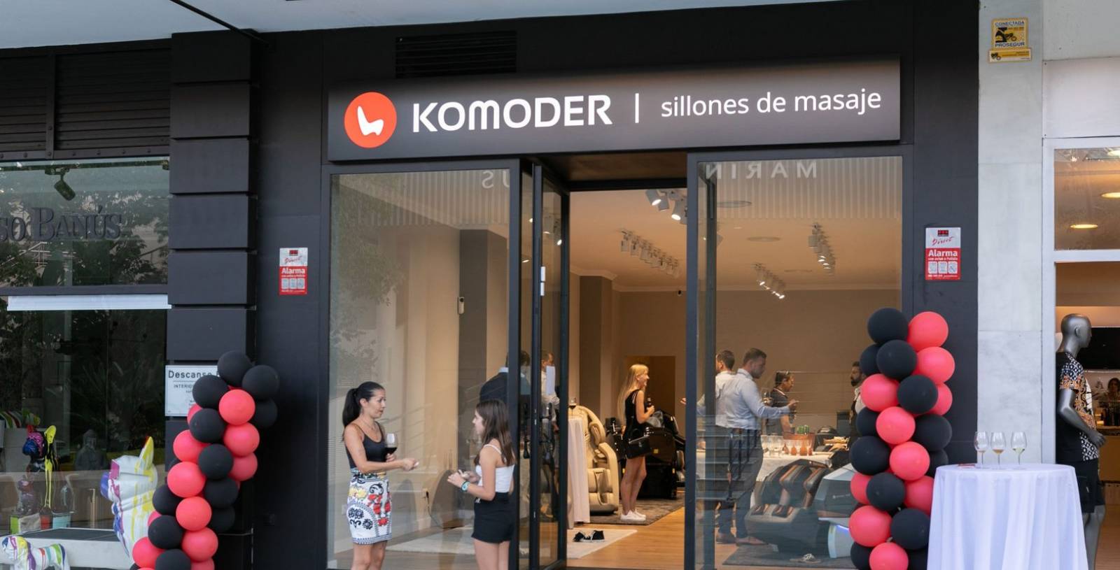 Komoder Marbella