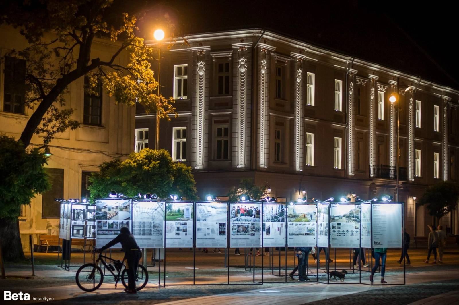 4 săptămâni despre relația fiecăruia cu spațiul urban, cu ocazia Bienalei Timișorene de arhitectură ...