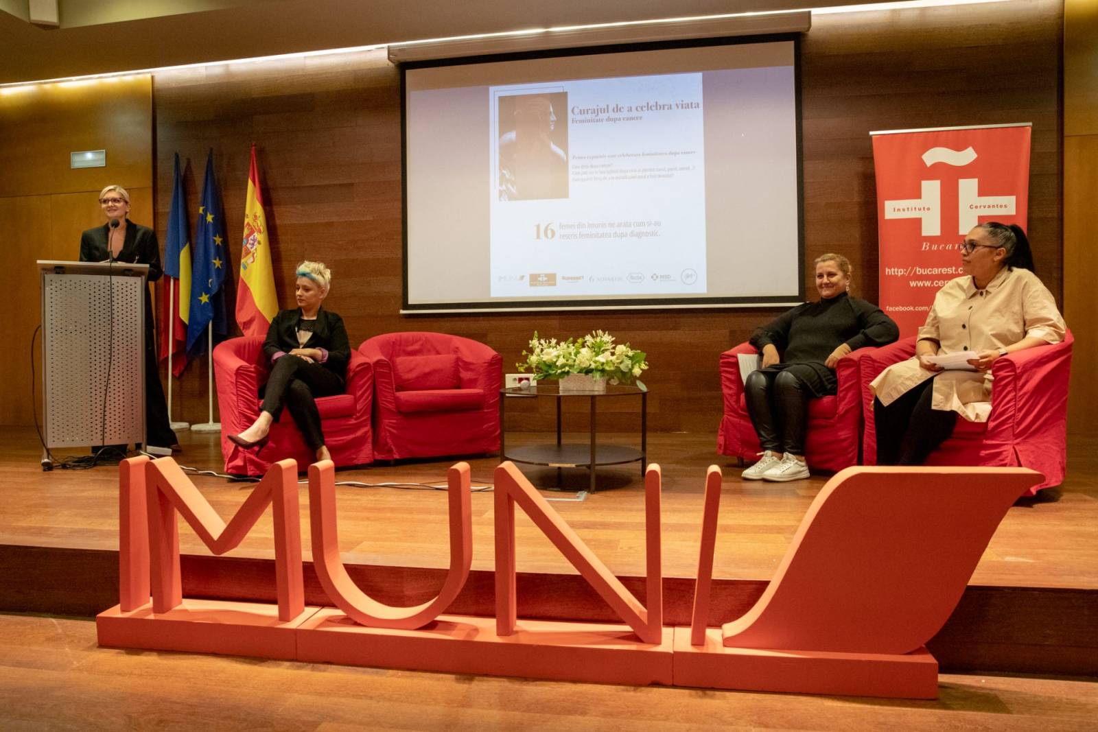 Expoziție foto cu portrete ale unor femei care au trecut prin cancer și au învățat să își recâștige ...
