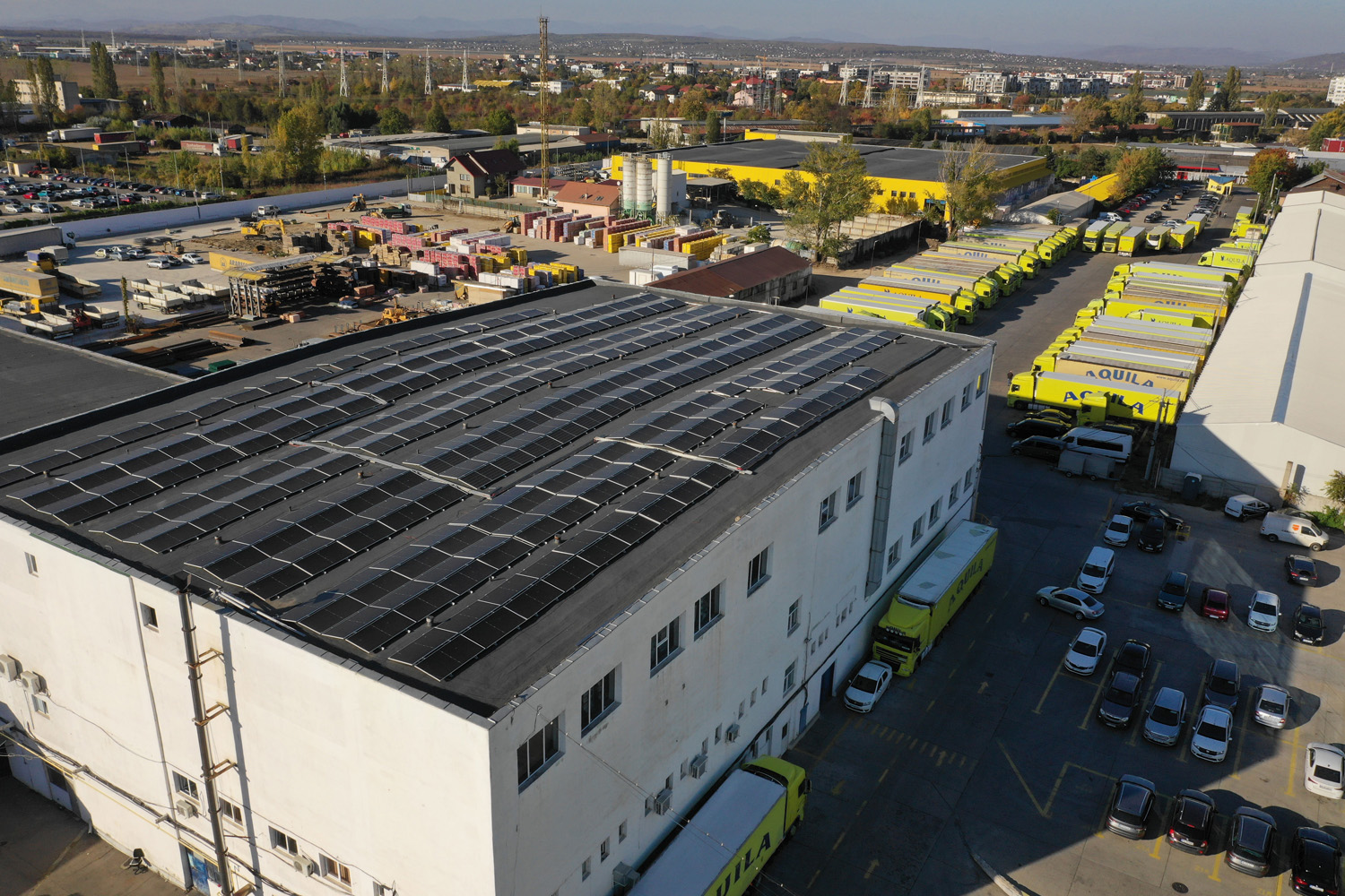 Aquila investește peste 220.000 de euro în centrale fotovoltaice cu o capacitate totală de 230 Kw 1 Aquila panouri fotovoltaice 2