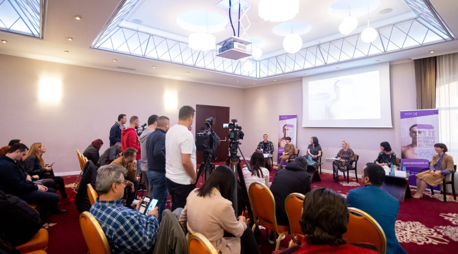 „Nu te ascunde!”, o campanie educațională de conștientizare a epilepsiei 3 Conferinta 3