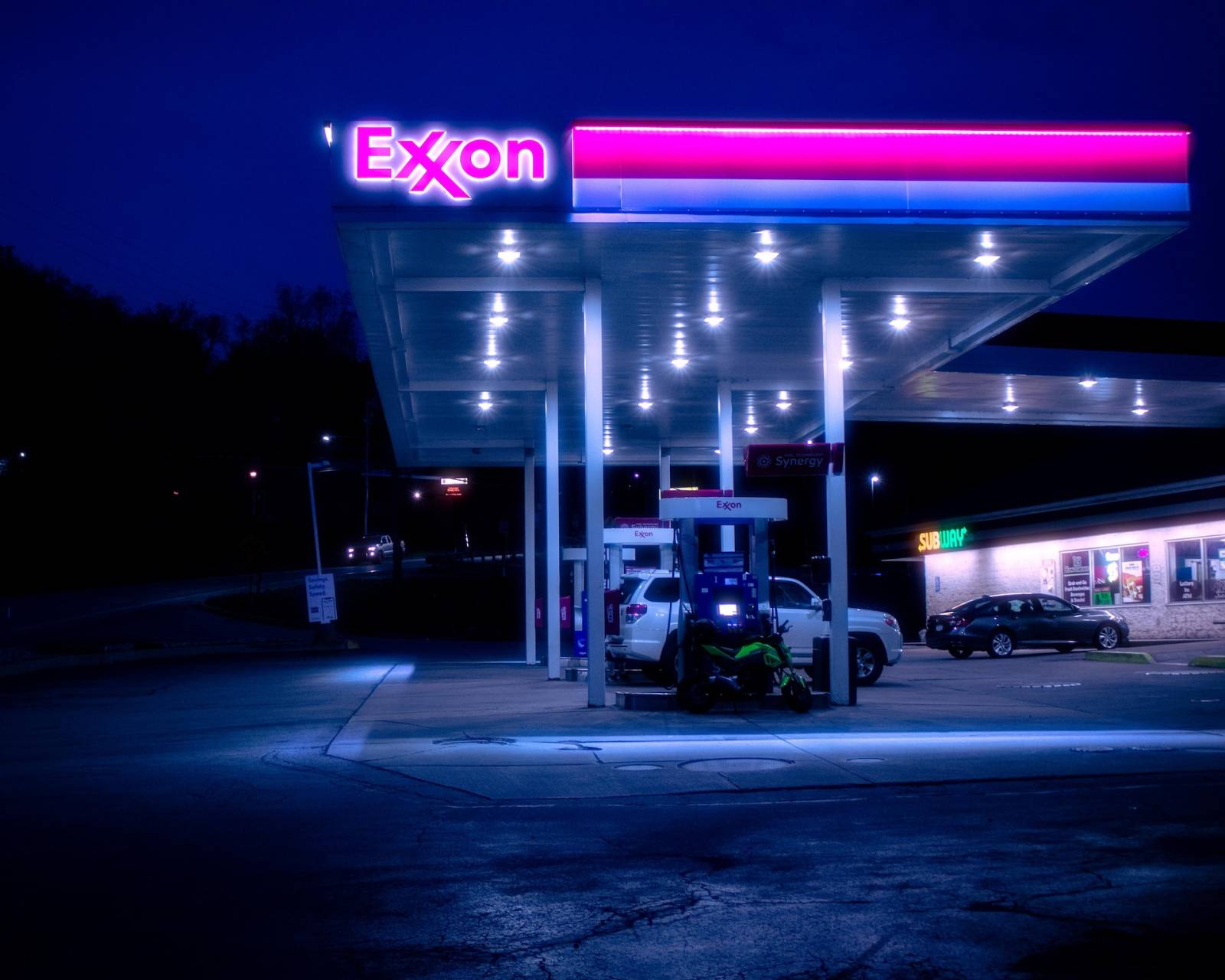 Exxon Mobil anunţă profit record