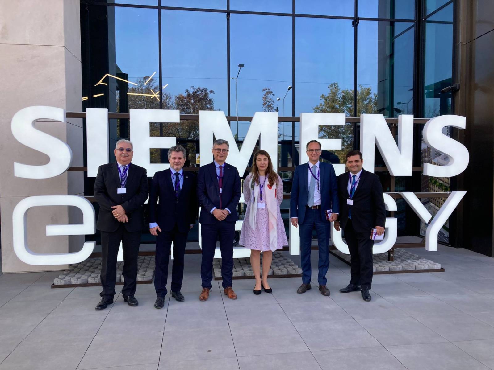Siemens Energy deschide 450 de poziții într-un nou centru din București