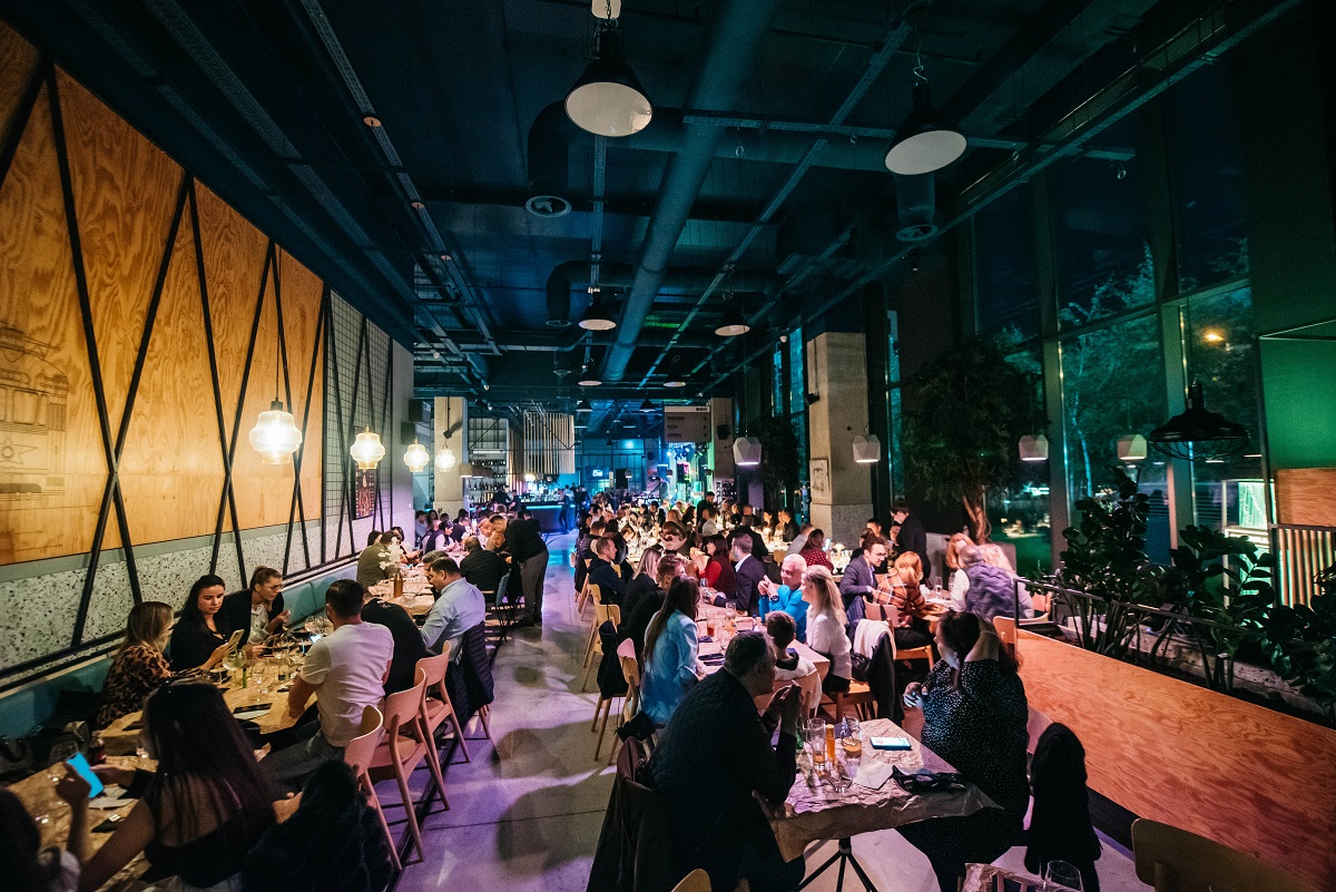 imagine 14th Lane seara