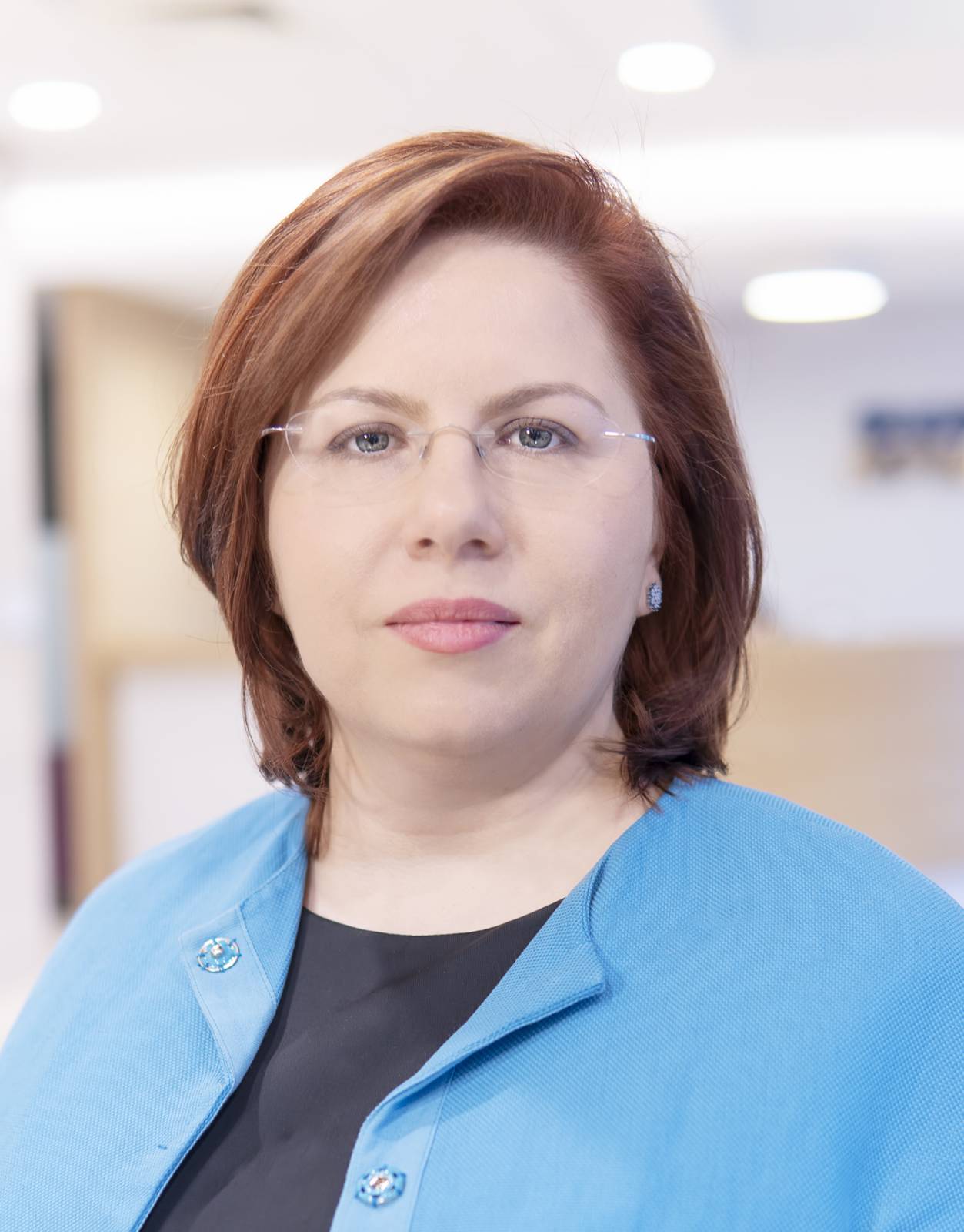Raportarea de sustenabilitate - Catalizator al schimbării 1 Adela-Ciucioi-KPMG