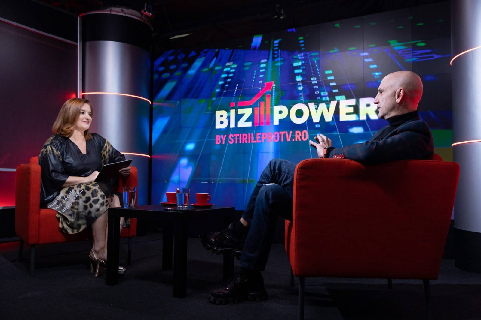 Marta Ușurelu prezintă Biz Power, un nou show stirileprotv.ro. Dragos Petrescu, primul invitat