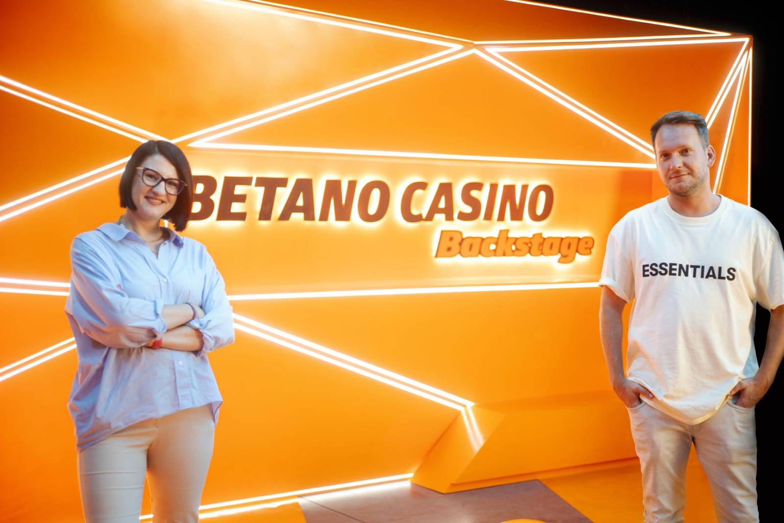 Oxygen semnează conceptul creativ al campaniei Casino Backstage pentru Betano