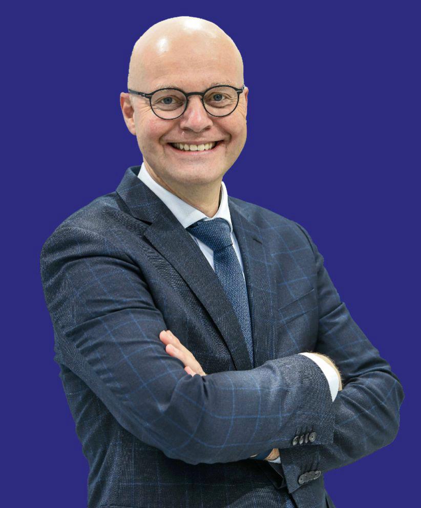 Zimmer Biomet Holdings, ȋn România 1 Poza Wilfred VanZuilen