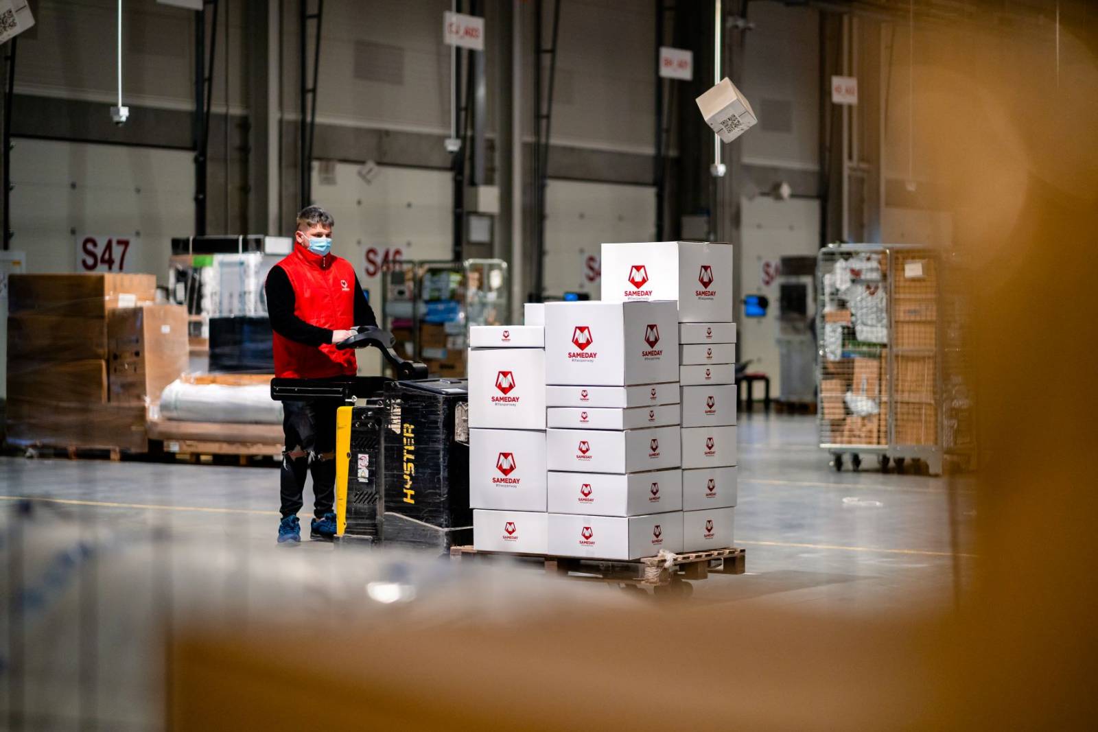1 milion de produse de Black Friday au fost livrate deja în easybox-uri