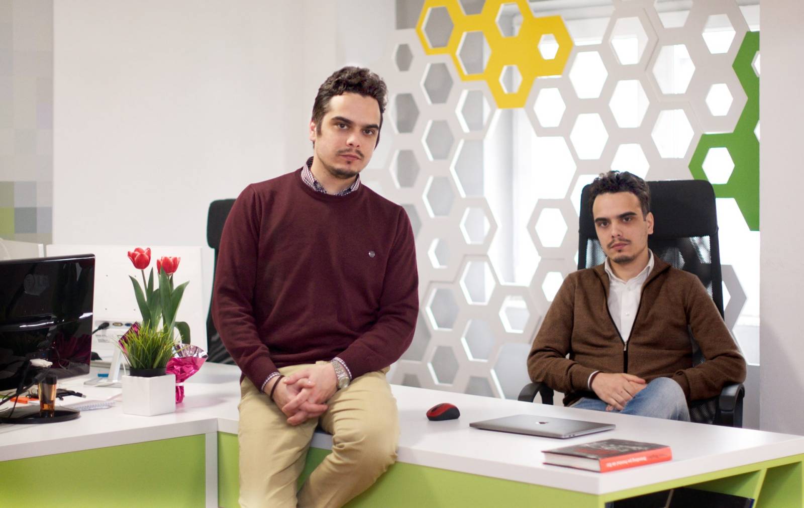 BroHouse: Frați de branding