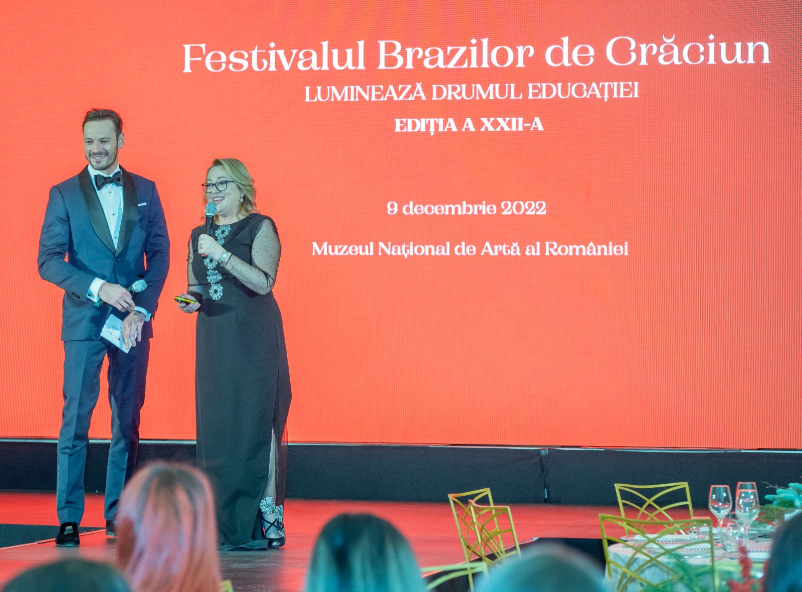 Peste 820.000 de euro au fost strânși din licitațiile de la Festivalul Brazilor de Crăciun