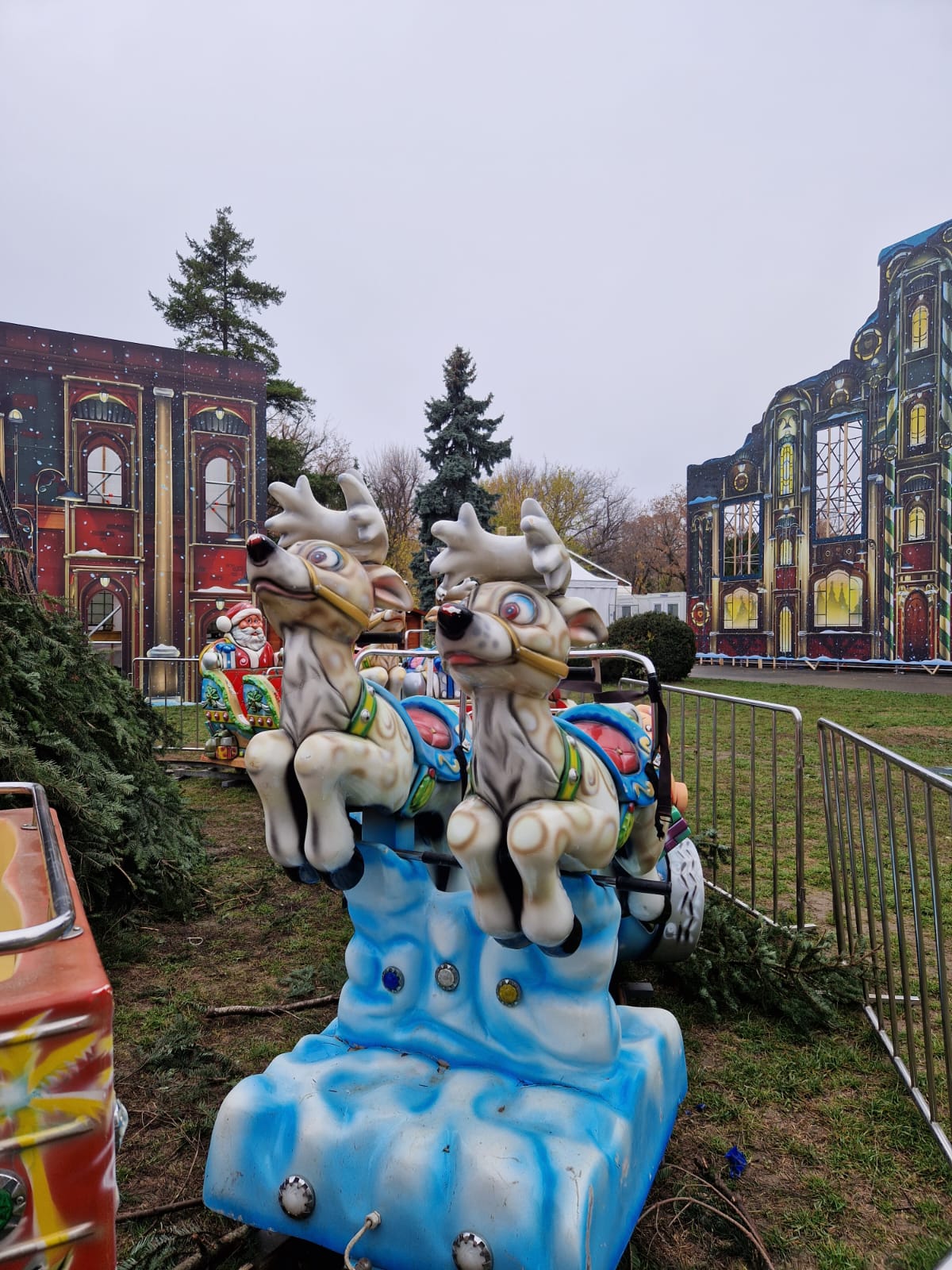 Un nou târg de Crăciun în București: Clasical Christmas Market la Opera Națională