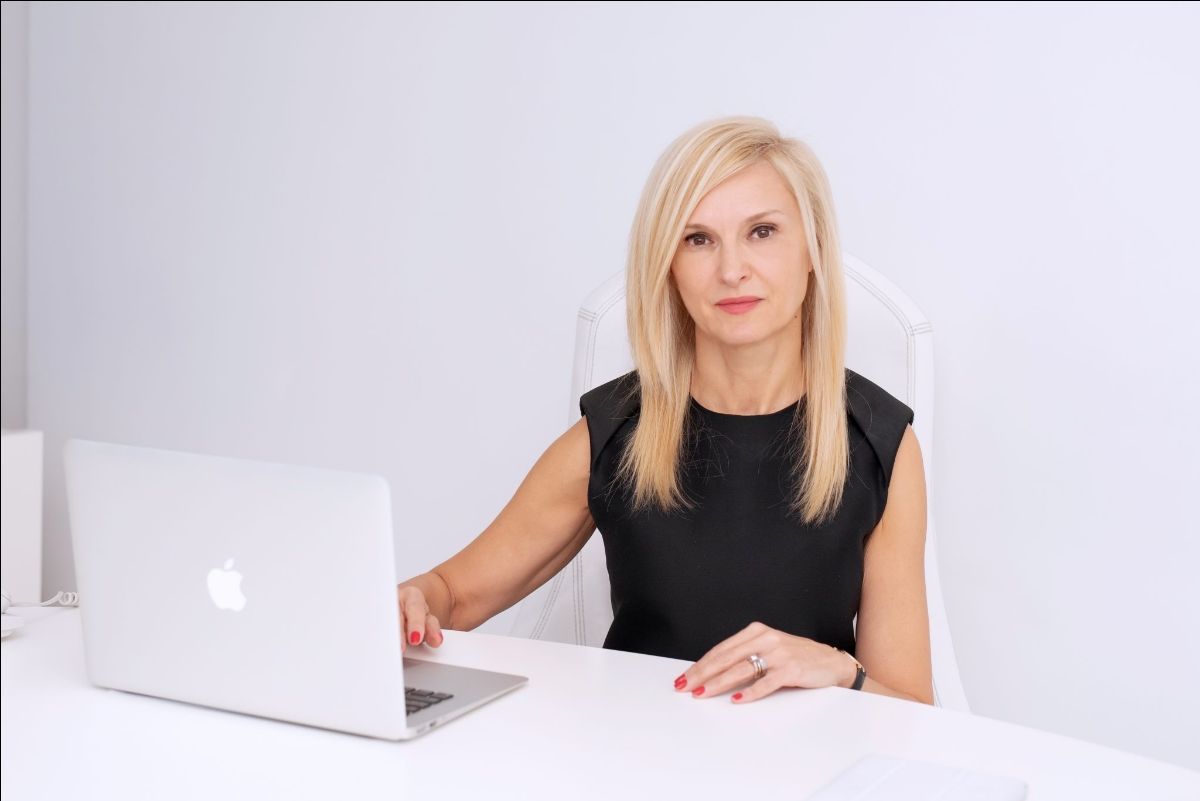 Diana Baicu, Top Line România