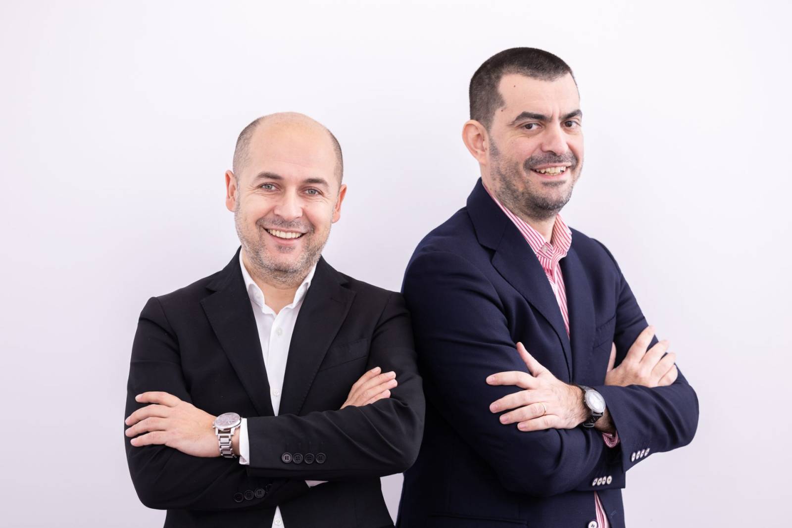 ID Scanner: Peste 10.000 de ore de lucru economisite, prin aplicația de scanare a datelor de pe cart...