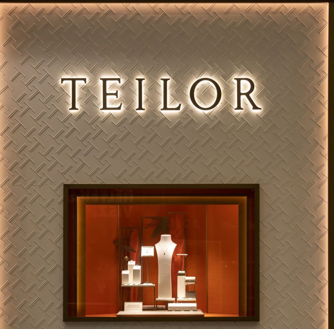 Teilor deschide al patrulea magazin din Ungaria
