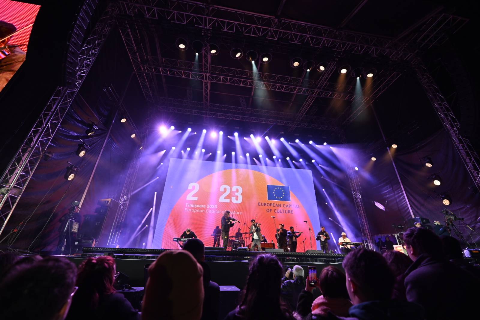 Peste 60.000 de participanți la evenimentele pentru deschiderea Timișoara 2023 Capitală Europeană a ...
