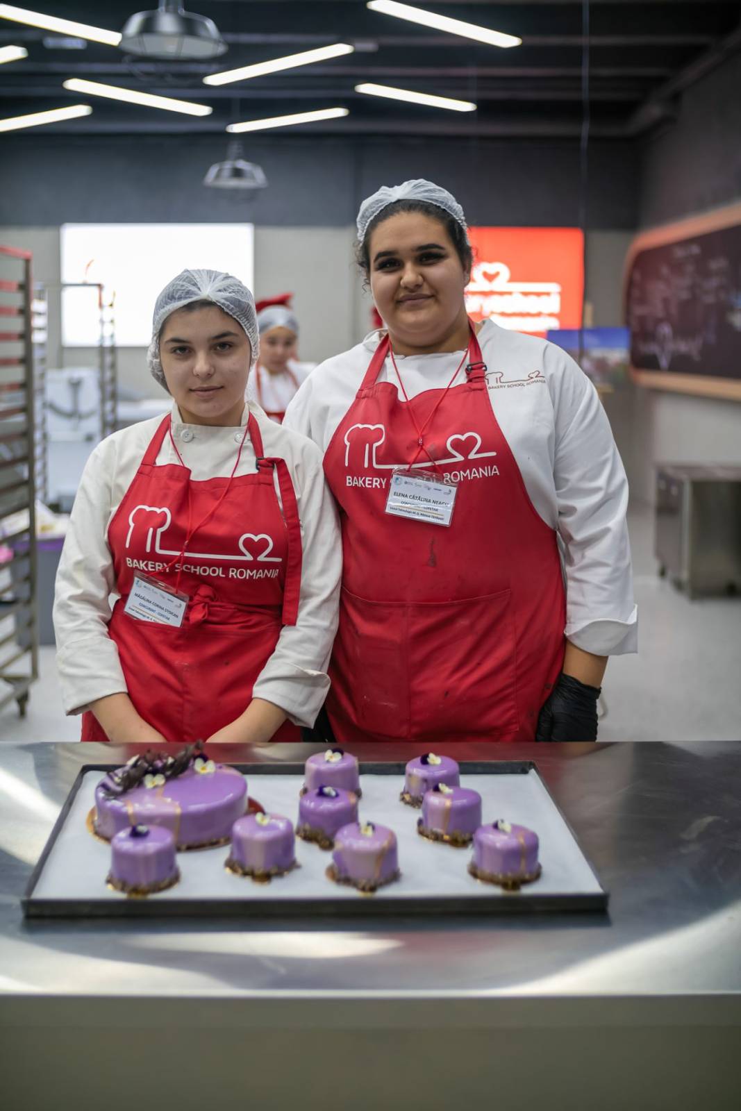 Corina si Catalina locul I Cofetarie