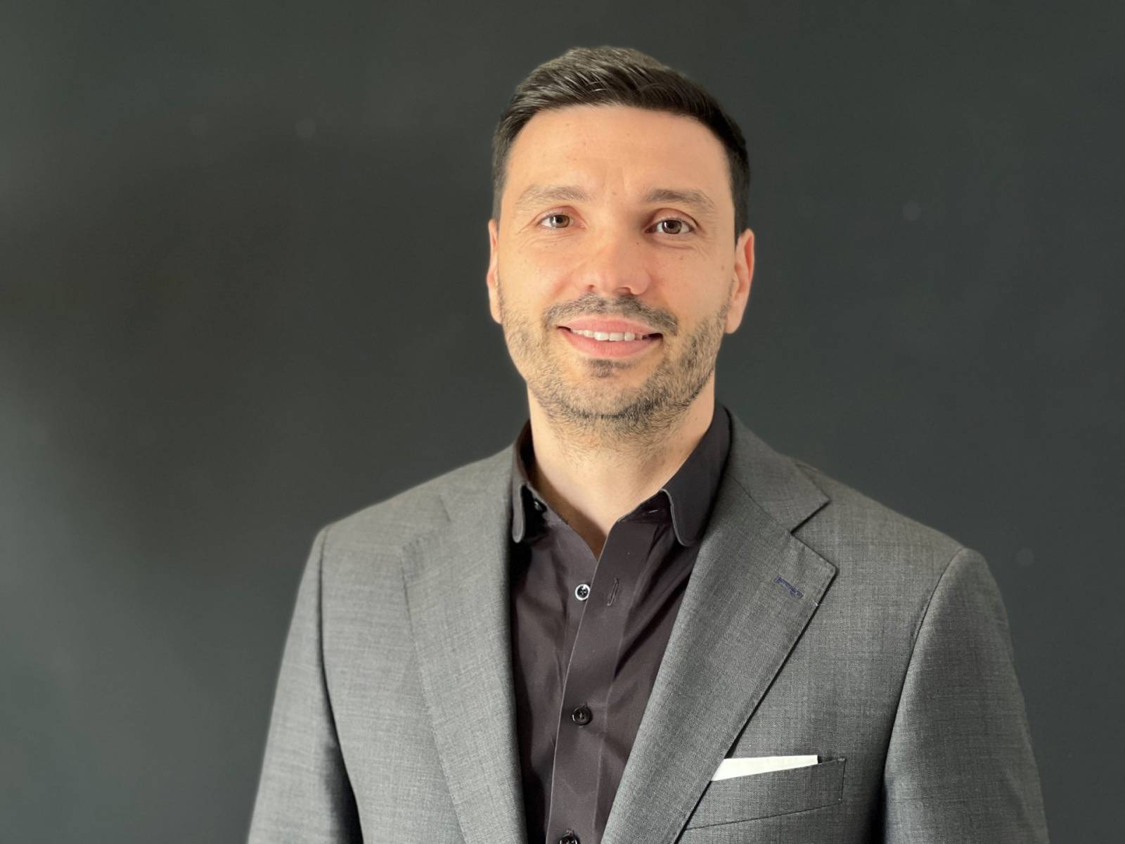 Daniel Slăvenie, CEO & Partner Limitless Agency