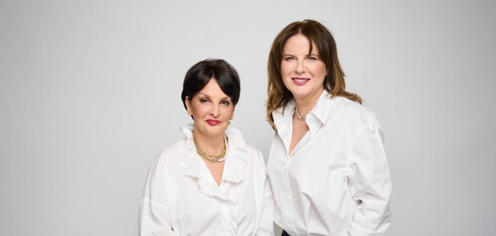 Diana Baltac si Mihaela Radu - Diviodent