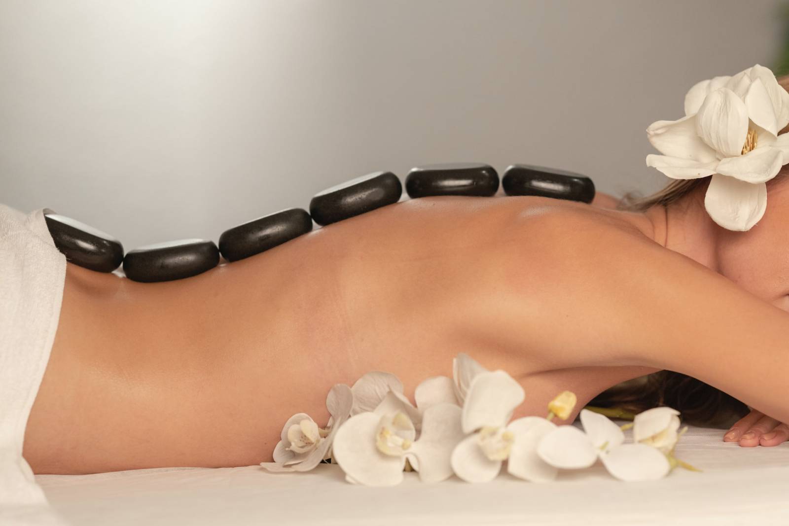 Piața serviciilor de spa și relaxare, în creștere aproape de două ori mai repede decât înainte de pa...