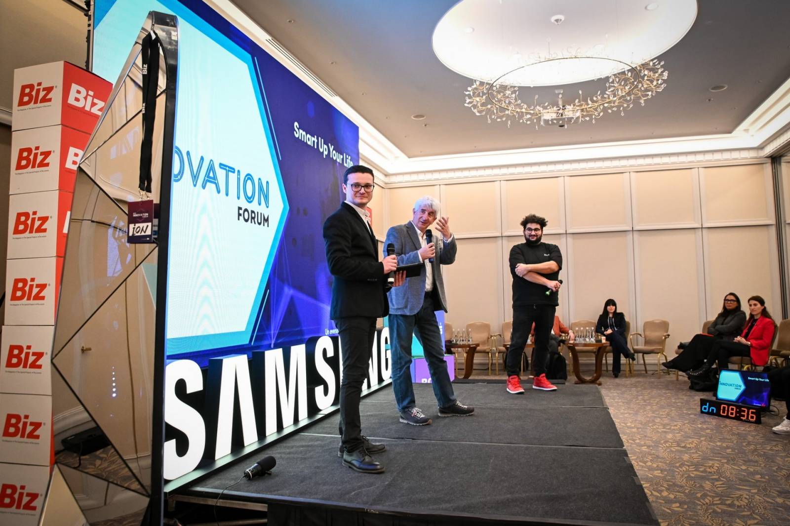 ION, primul consilier AI al Guvernului, a participat pentru prima dată la o conferință - BIZ INNOVAT...