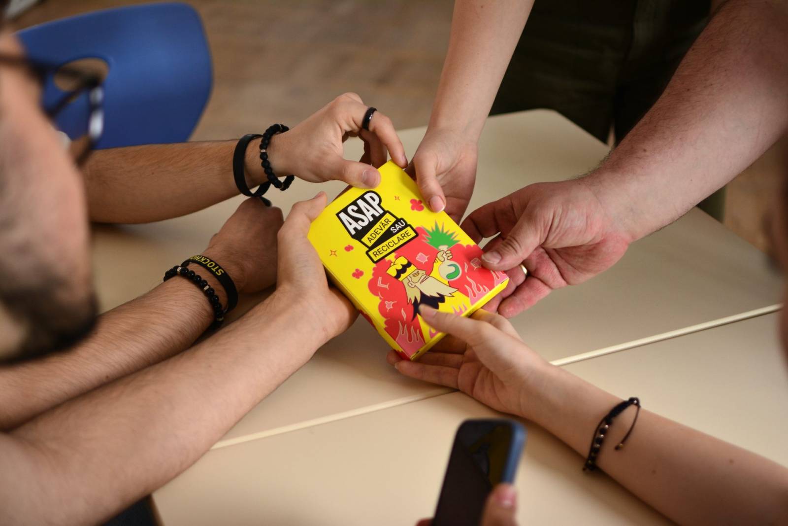 ASAP România și Alex Zamfir au creat jocul care ne învață să colectăm și să reciclăm corect plasticu...