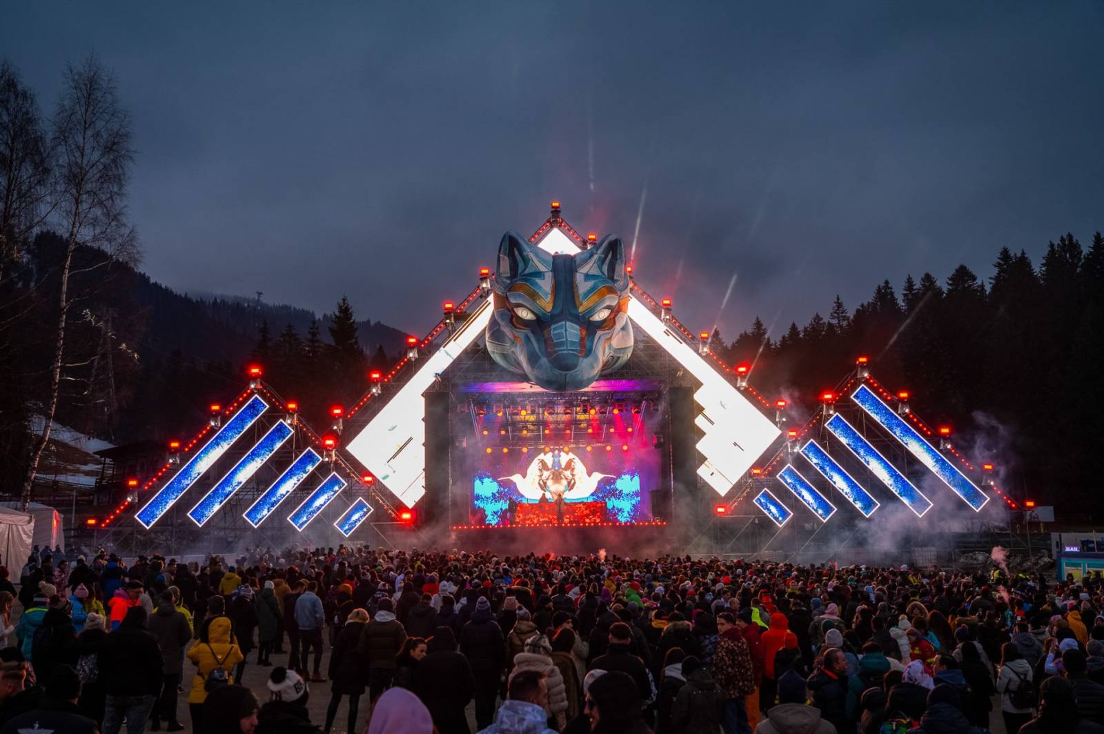 Artiștii care vin la Massif, festivalul din Poiana Brașov