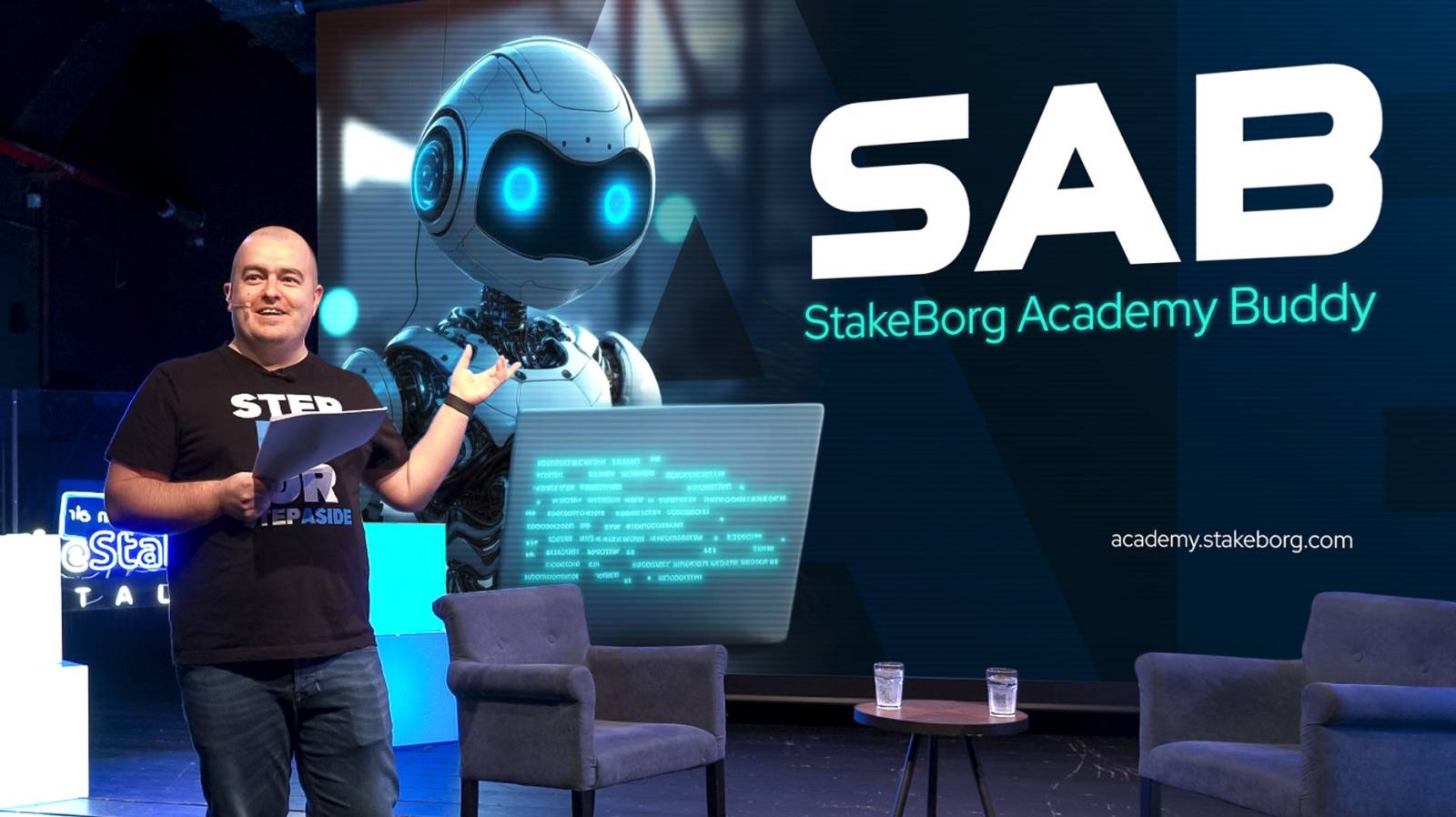 StakeBorg Academy promovează adopția noilor tehnologii lansând primul asistent educațional bazat pe ...