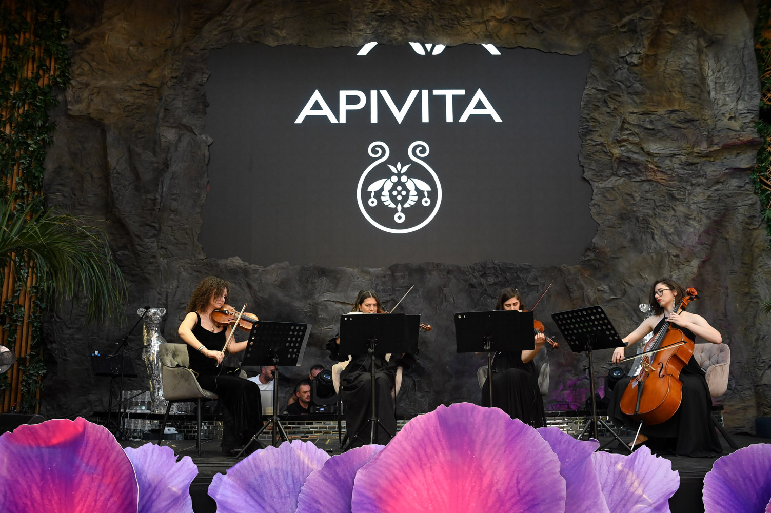 Apivita lansare 2023 2