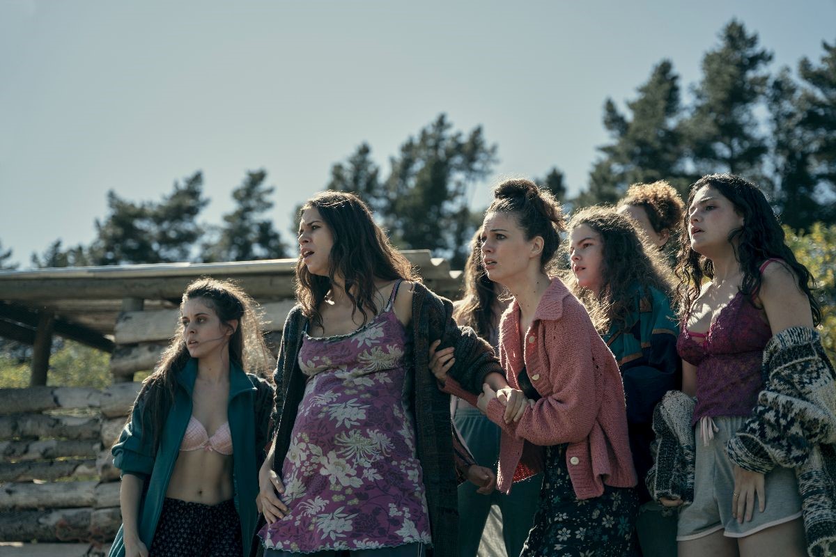 Ana Ularu joacă în serialul „The Power” alături de Toni Collette 2 ana ularu