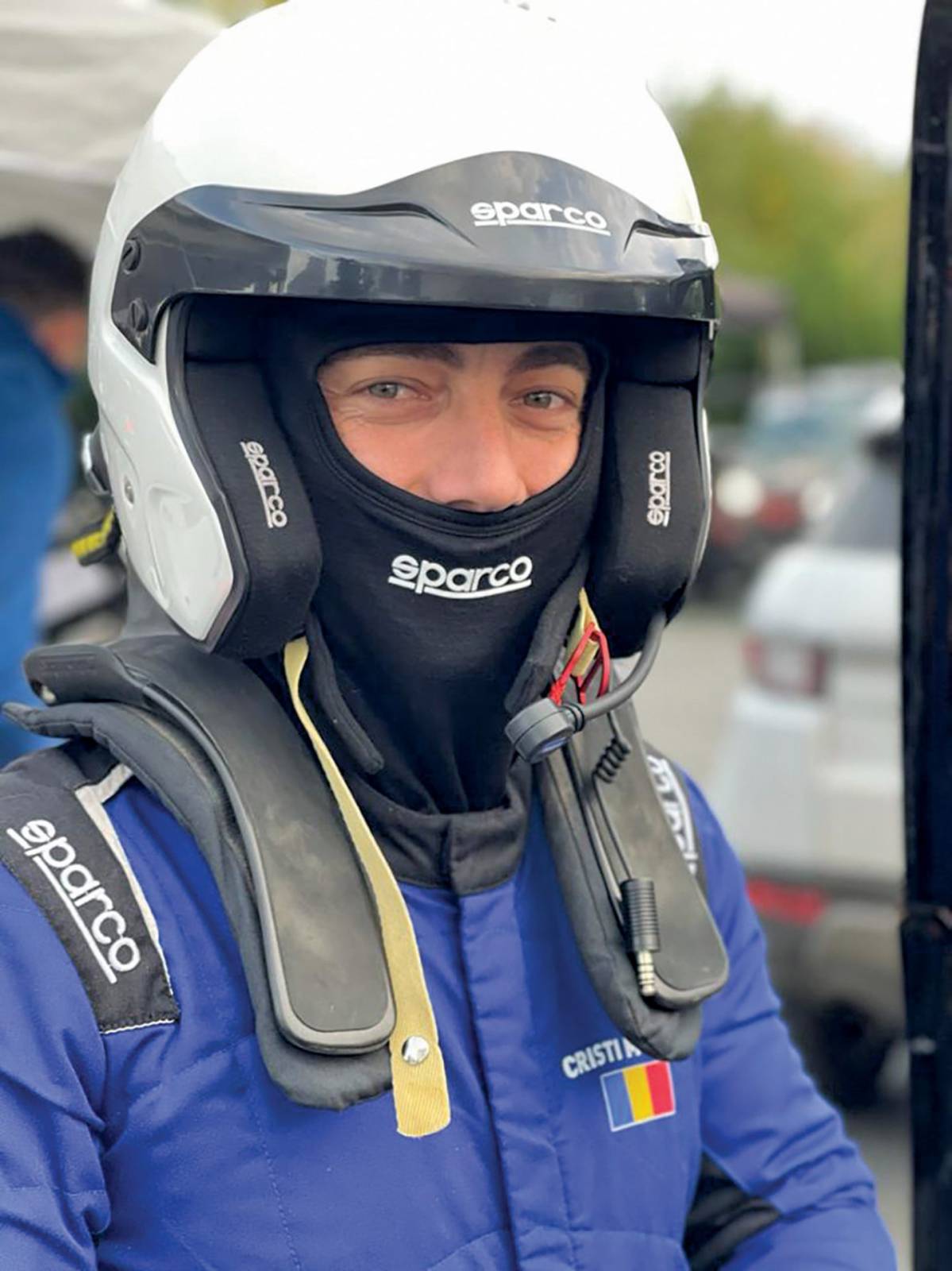 1b68dff8 8351 4e15 8940 9cd6f77c281f