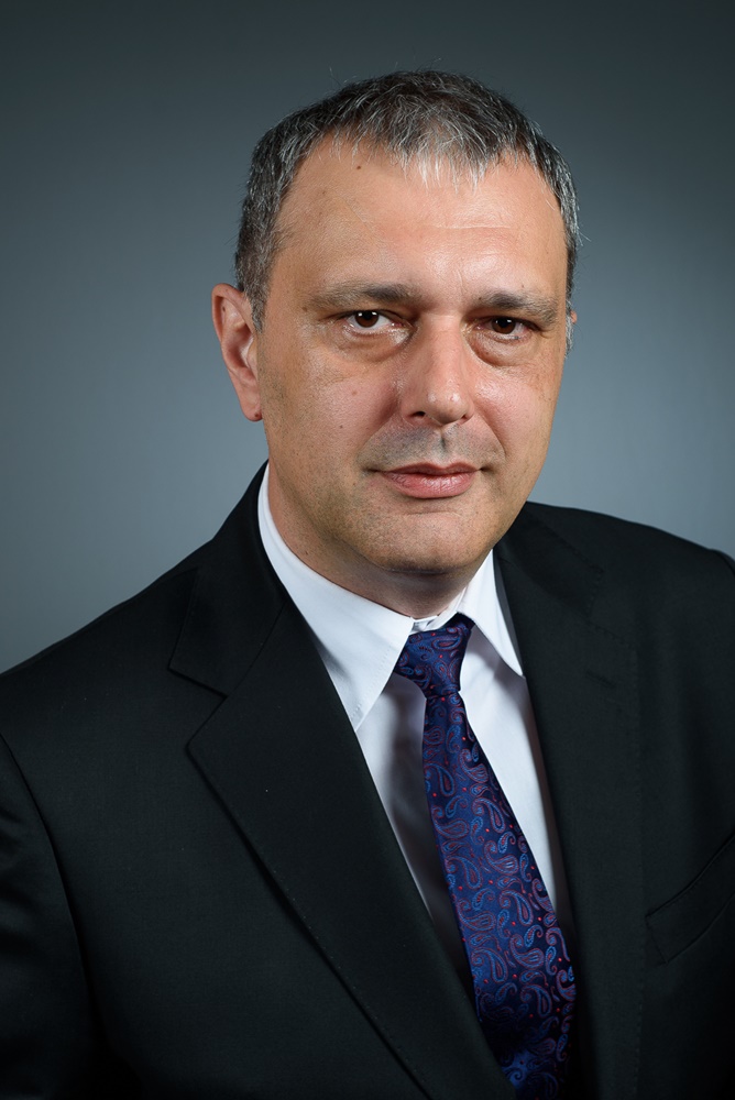 Cristian Osiac Director de Dezvoltare 1