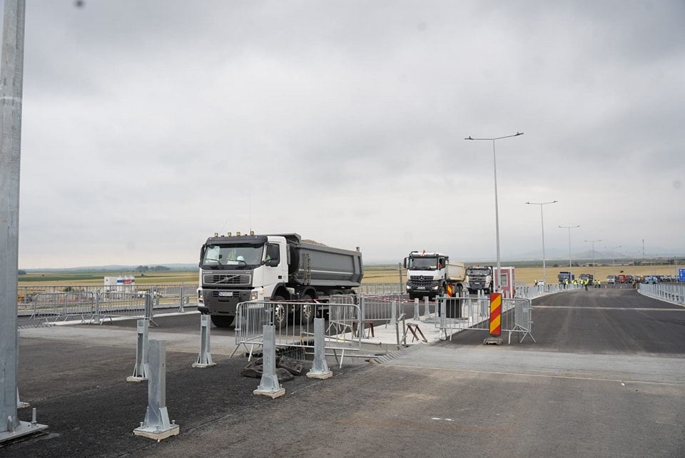 353600638 207446835536799 3063304230577666111 n