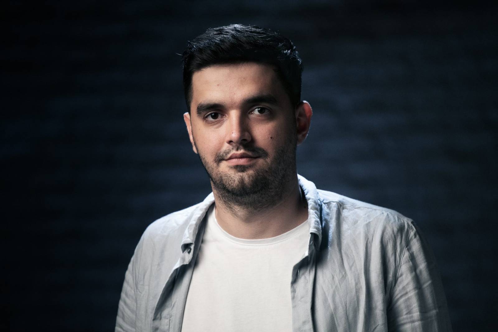 Andrei Nicolae - Youni