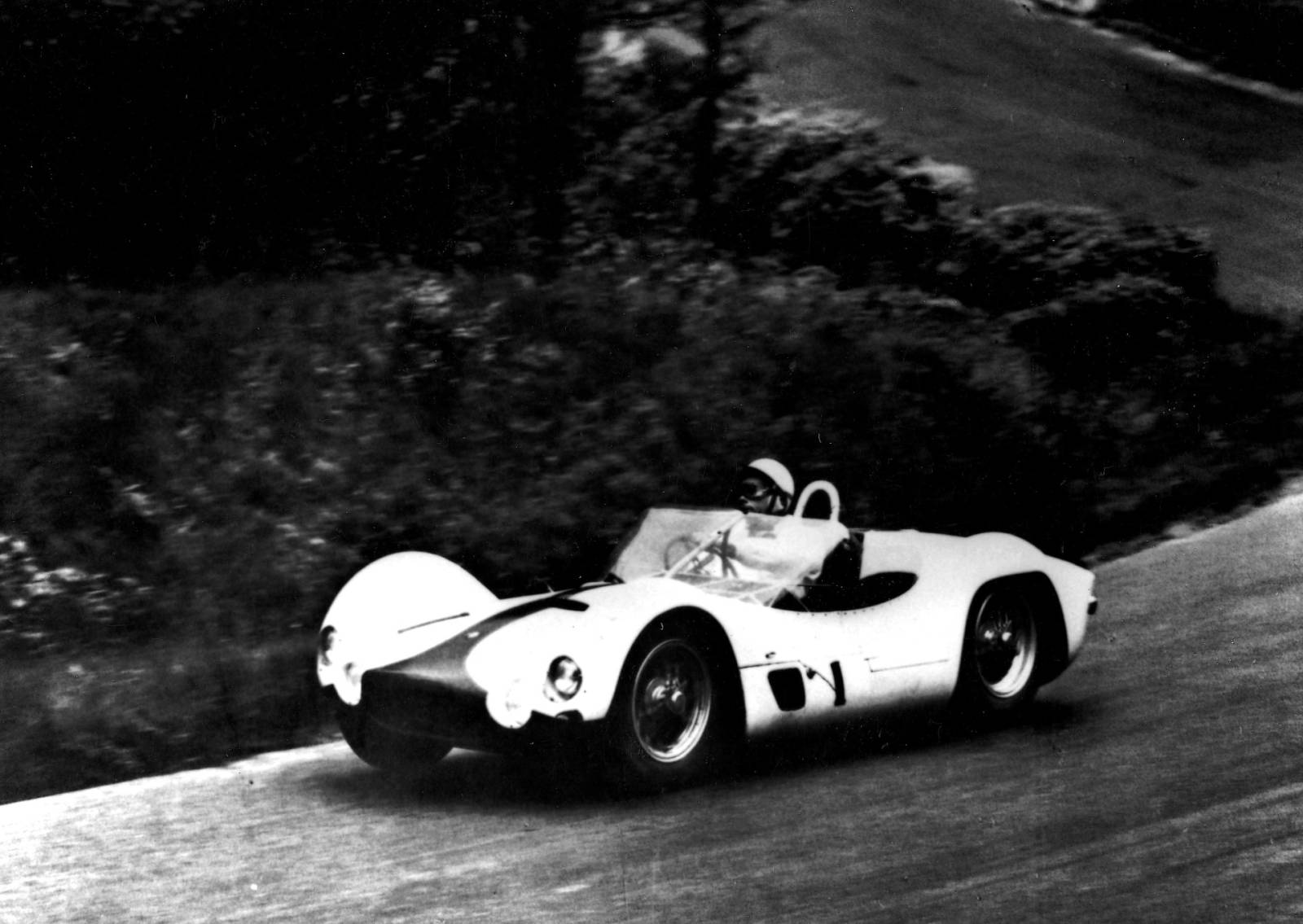 Maserati vine la linia de start de la Le Mans Classic 2023 cu GT, Grecale și MC20 4 Maserati Birdcage