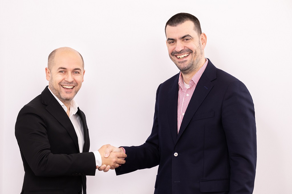 Connections Consult și Porsche Finance Group dezvoltă o nouă platformă pentru cei care vor să-și cum...