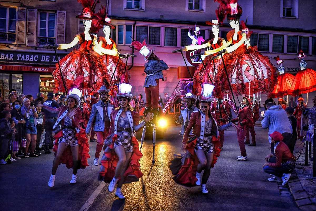 Festivalul Internațional de Teatru de Stradă-B-FIT in the Street! are loc în acest weekend