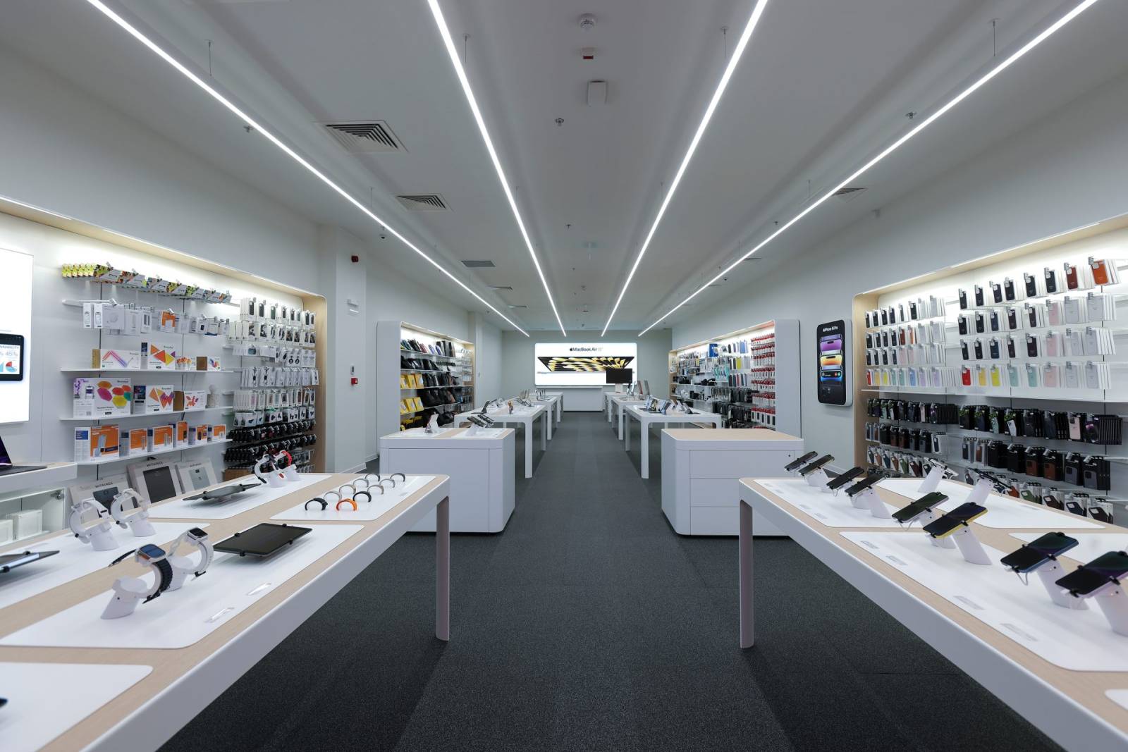 Cu o investiție de 1 milion de euro, iStyle deschide un nou magazin Apple Premium Partner