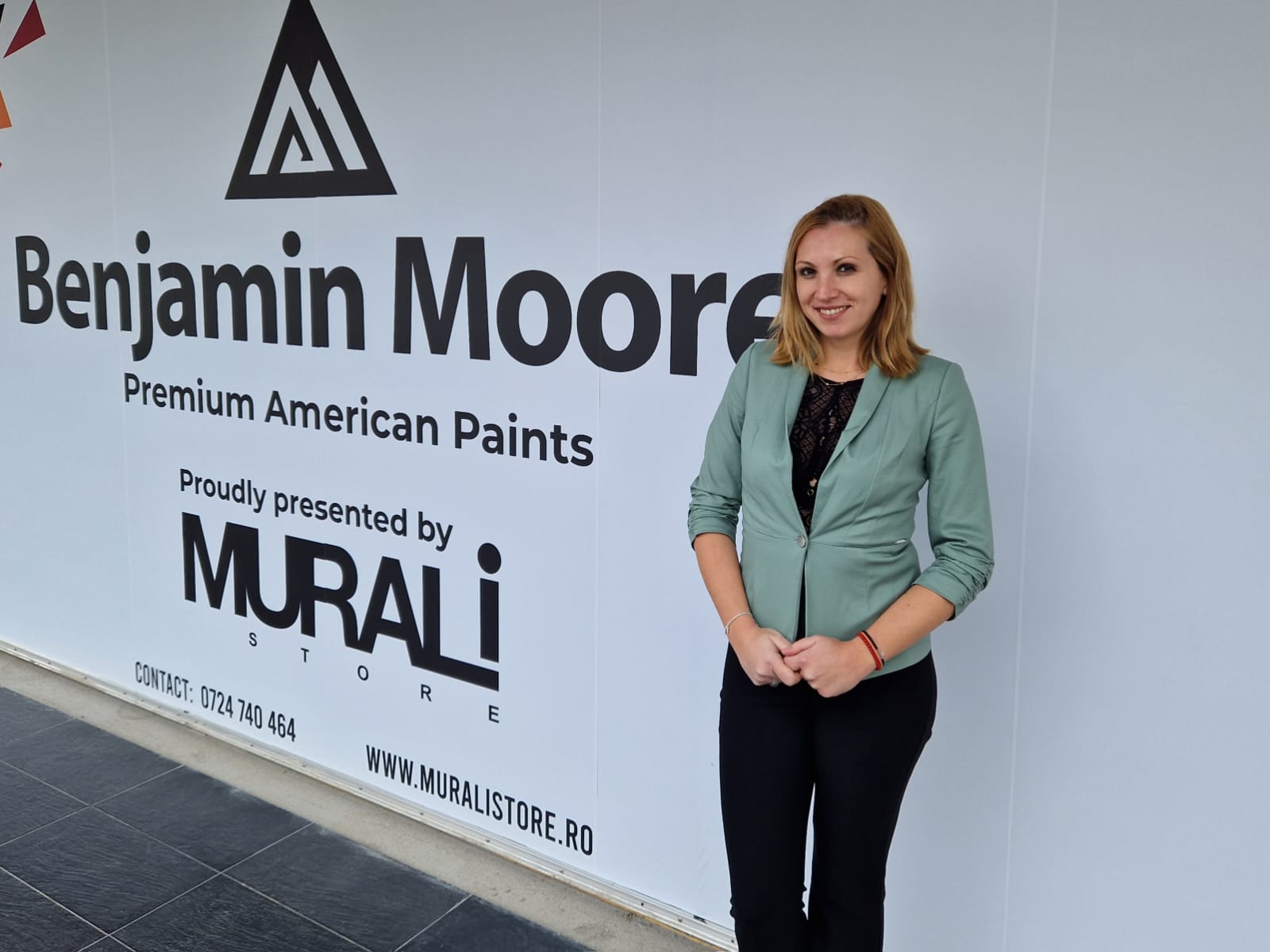 Adriana Dobriceanu co fondator Murali Store