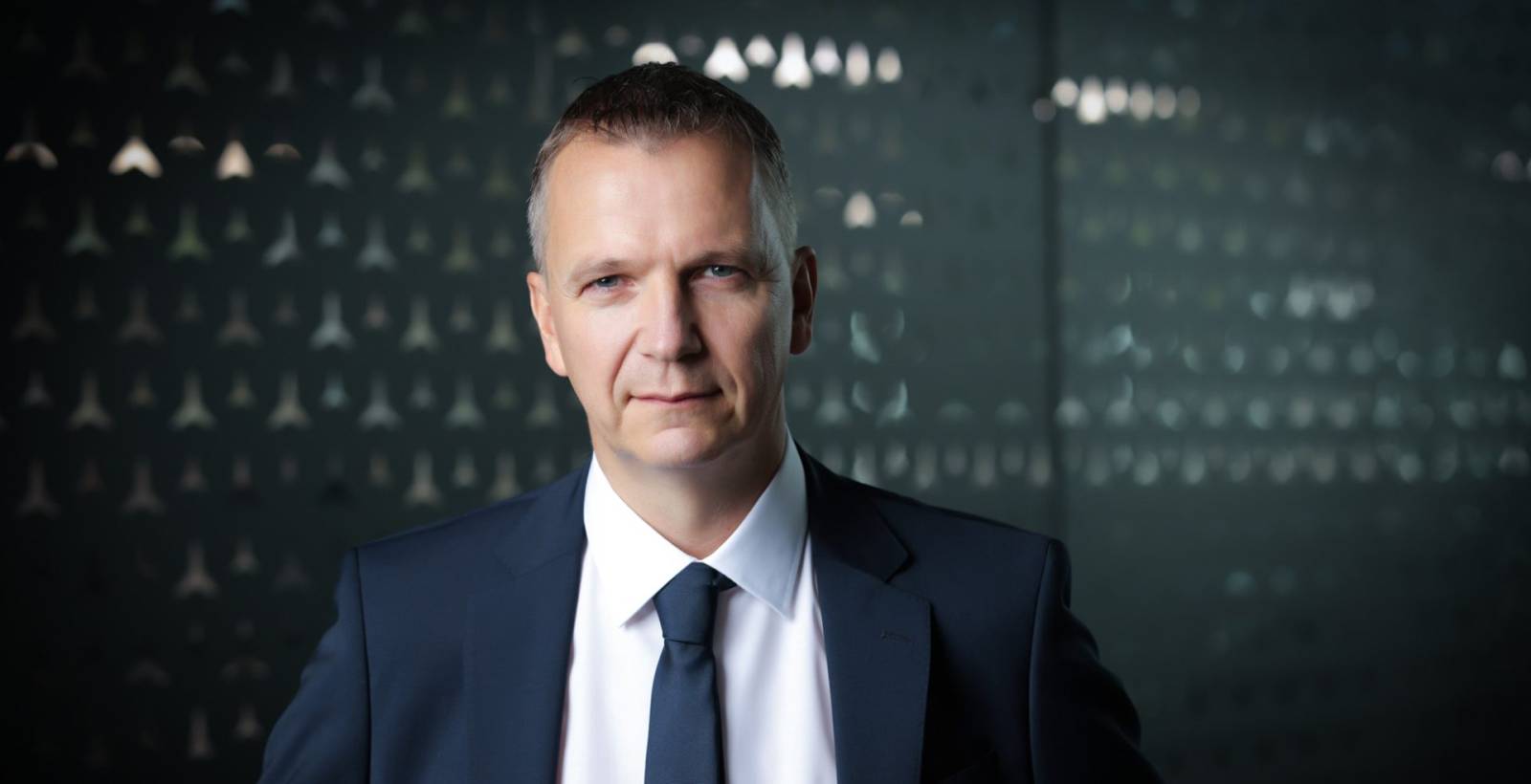 Elmar Grutschnig - Mercedes-Benz Romania