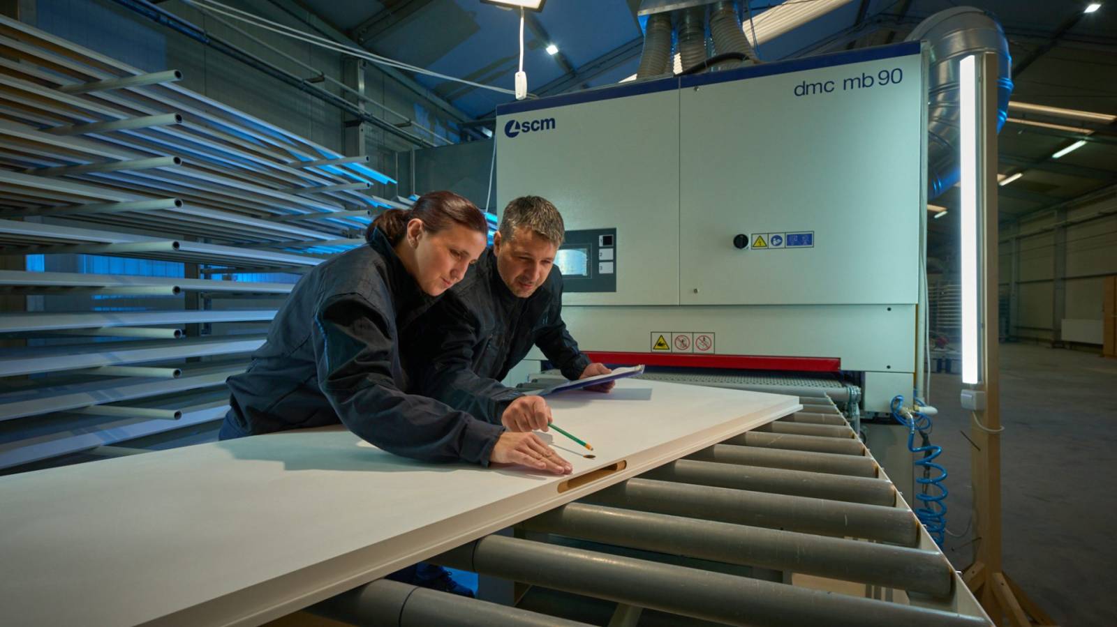 ROCA Industry caută să cumpere Workshop Doors