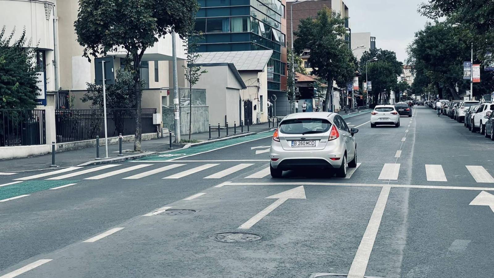 Schimbări importante în traficul din București. Două străzi devin sensuri unice de luni